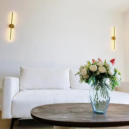 Luxury Ames * 리예카