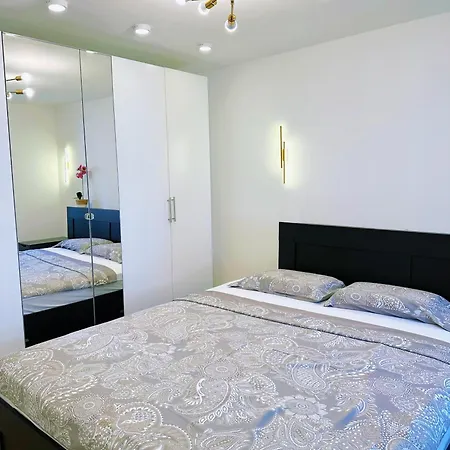 Luxury Ames 아파트 *