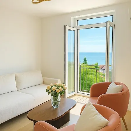 Luxury Ames Apartament