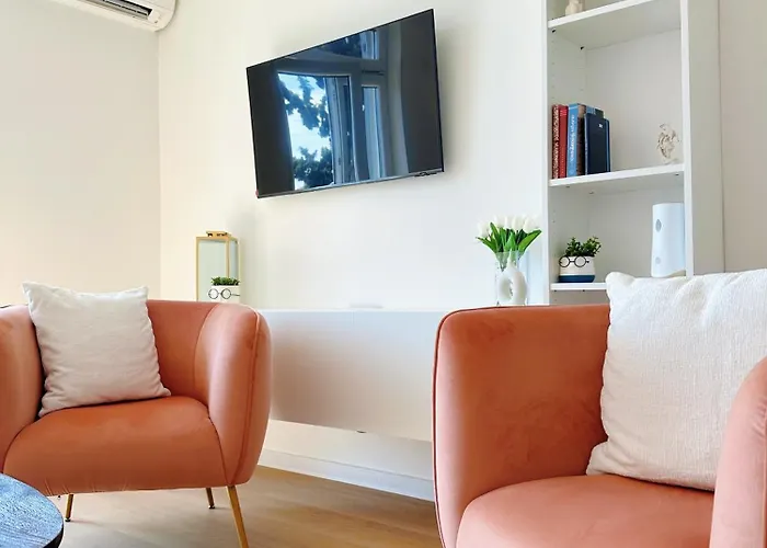 Luxury Ames Apartament *