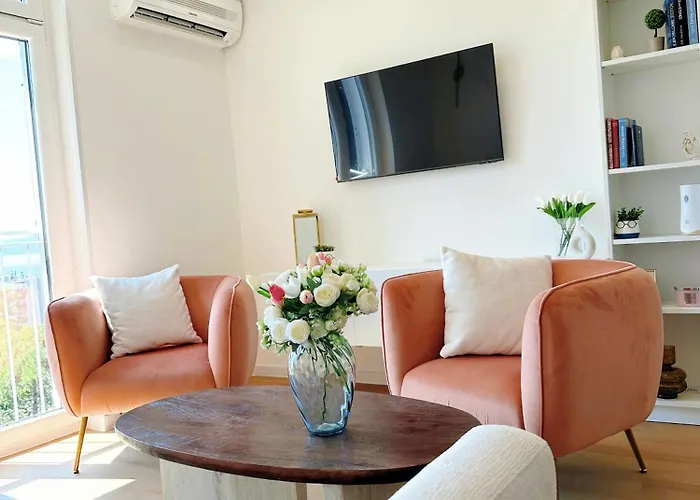 Luxury Ames Apartament