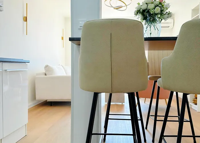 Luxury Ames Apartament *